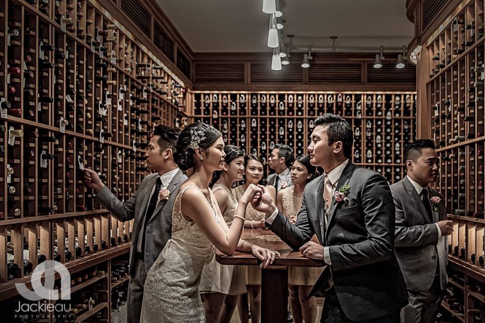 wine cellar wedding photo (002)